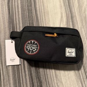 Herschel Raptors 905 Black Men's Bag